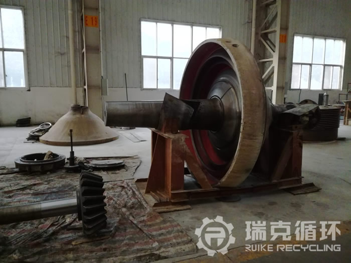 維修上海路橋PYB2200圓錐破碎機（錐磨）