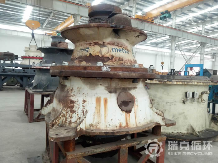 現有一臺二手美卓GP11單缸圓錐破碎機