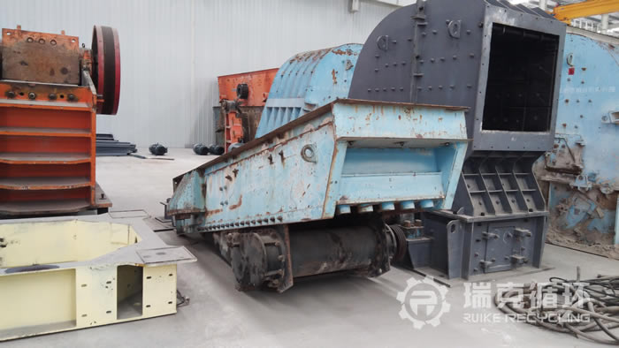 出售二手洛陽大華ZWS380×95震動喂料機一臺