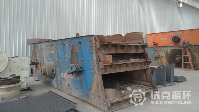 出售性能良好的二手3YK2160振動(dòng)篩一臺(tái)