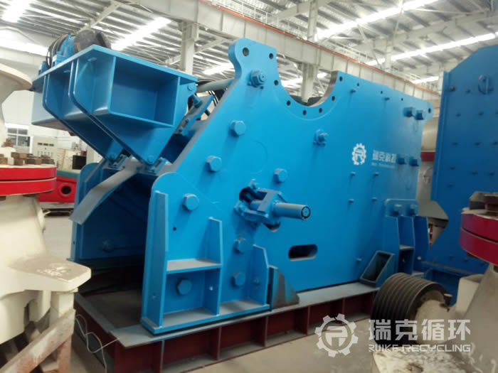 現有一臺C140顎式破碎機待售