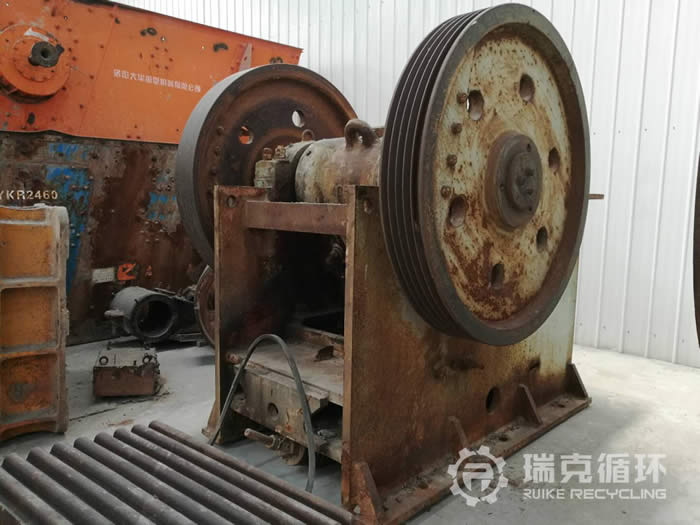 二手600x900顎式破碎機出售