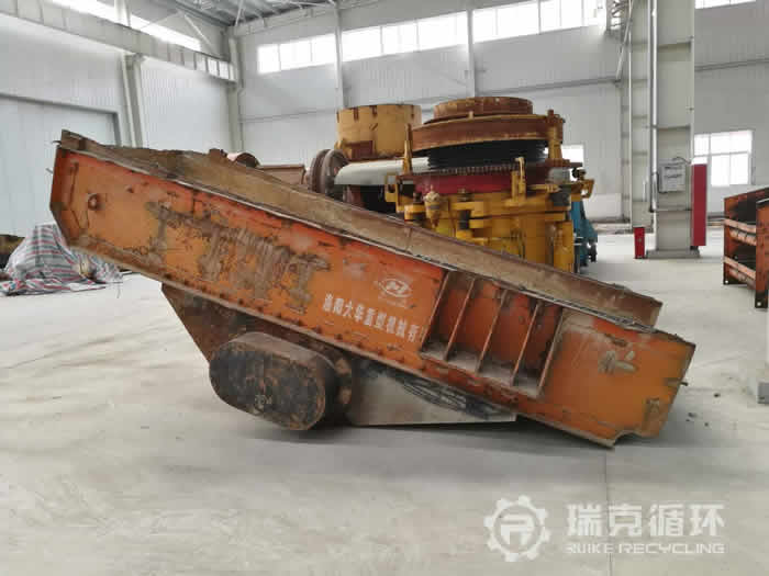 二手洛陽大華ZSW600x130振動(dòng)給料機(jī)出售