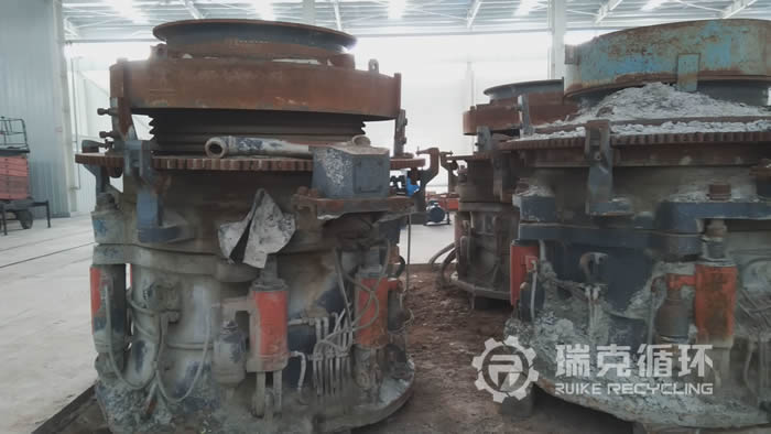 HP300多缸圓錐破碎機大修