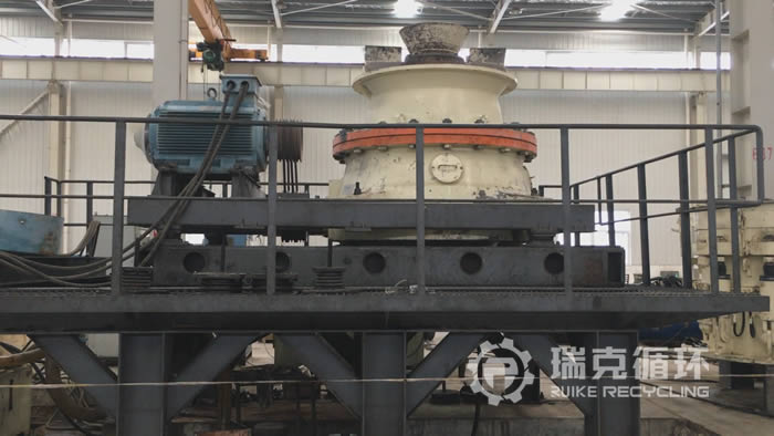 出售二手GP300單缸圓錐破碎機一臺