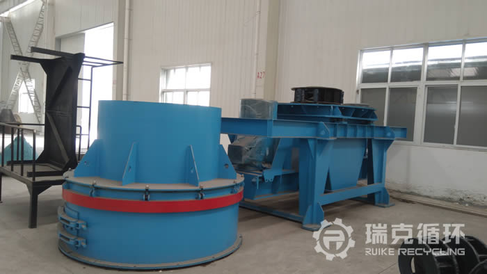 出售:PL1000立式?jīng)_擊破碎機(jī)（制砂機(jī)）