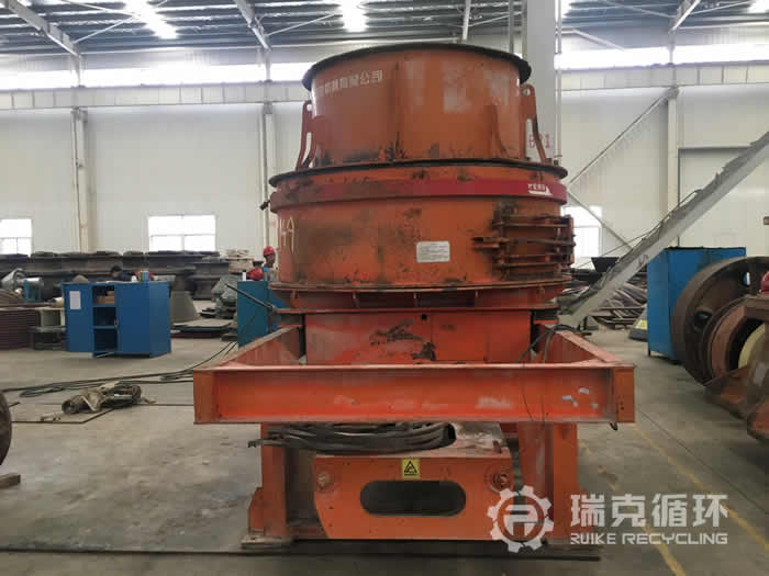 出售二手洛陽(yáng)大華PLS850立式?jīng)_擊破碎機(jī)（制砂機(jī)）