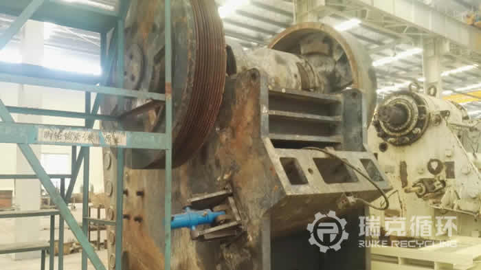 出售性能良好的二手山特維克CJ613顎式破碎機(jī)