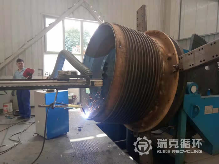 維修美卓HP500多缸圓錐破碎機(jī)定錐體