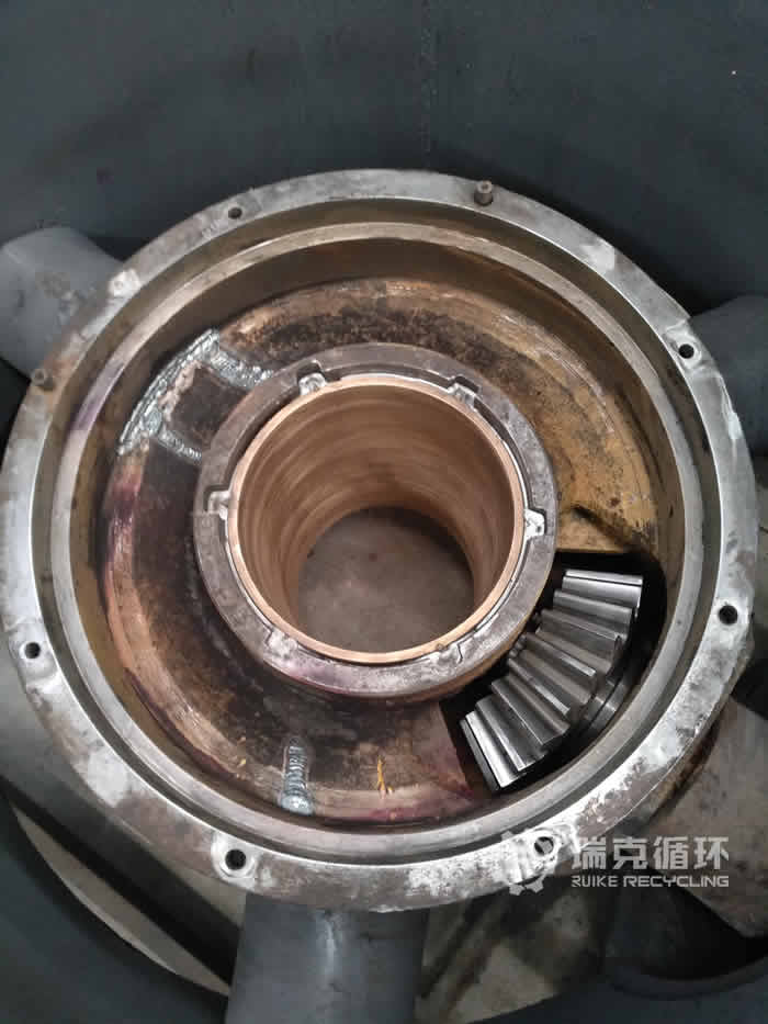 山美SMG300圓錐破碎機(jī)維修