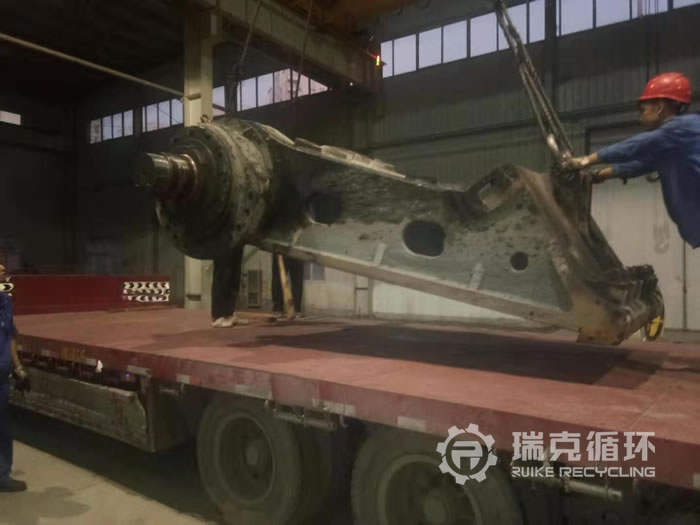 山特維克CJ615動(dòng)顎部維修