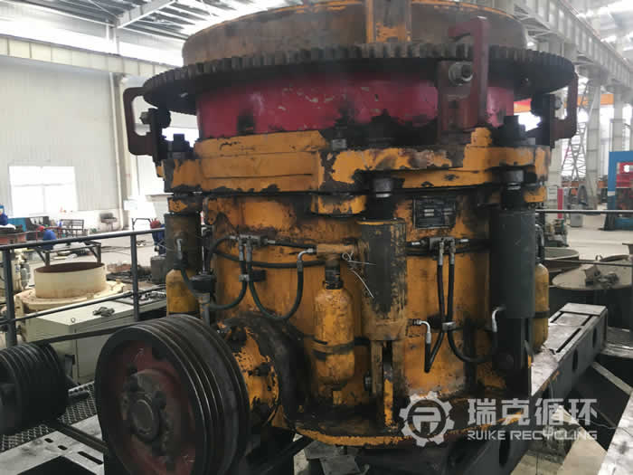 二手上海多靈HP300多缸圓錐破碎機出售