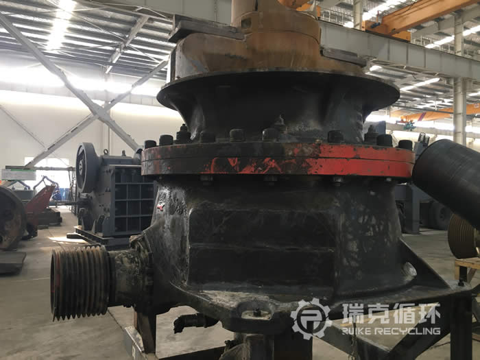 二手山特維克CH440圓錐破碎出售