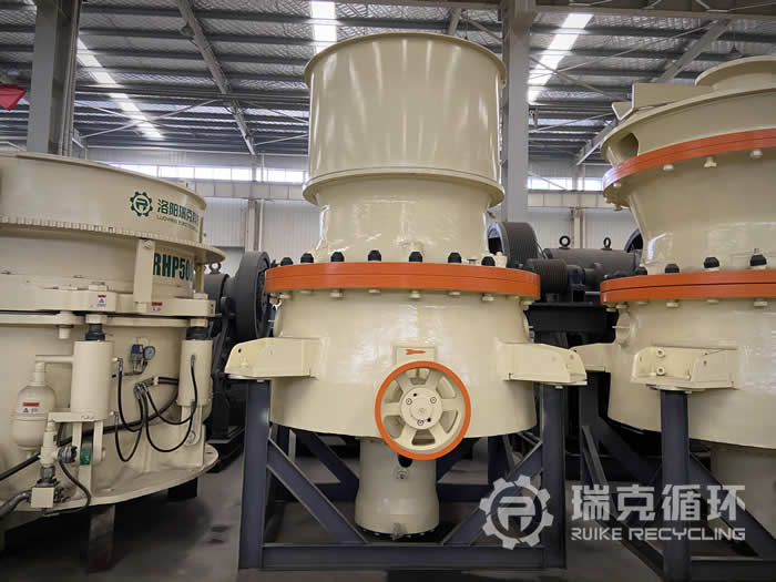 CH660單缸液壓圓錐破碎機動錐部維修