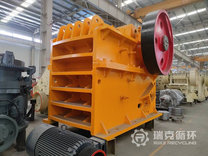 二手多靈1215顎式破碎機出售